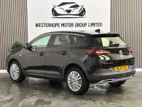 Used Vauxhall Grandland X Sport 120 HP (88 kW) 2018 Black SUV
