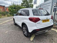 Used Suzuki Vitara SZ-T 140 HP (102 kW) 2019 White SUV