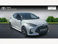 Used Toyota Yaris Sport 91 HP (66 kW) 2024 White/black Hatchback