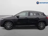 Begagnad Mercedes EQA250+ Executive 139 kW (190 HK) 2025 Svart SUV