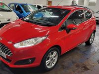 Used Ford Fiesta Zetec 82 HP (60 kW) 2017 Red Hatchback