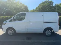 Usado Ford Transit Custom Limited 130 CV (95 kW) 2021 Blanco Van