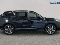 Używany MG HS Trophy 224 KM (164 kW) 2024 Czarny SUV