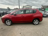 Used Peugeot 3008 Active 112 HP (82 kW) 2012 Red Estate