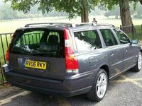 used Volvo V70 2.4