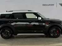 Used Mini John Cooper Works Countryman 302 HP (222 kW) 2022 Black SUV