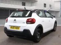 Used Citroën C3 Feel 82 HP (60 kW) 2017 White Hatchback