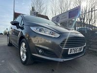 Used Ford Fiesta Zetec 82 HP (60 kW) 2015 Grey Hatchback