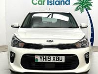 Used Kia Rio 99 HP (72 kW) 2019 White Hatchback