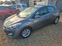 Begagnad Hyundai i30 Active 109 HK (80 kW) 2014 Grå Halvkombi