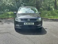 Begagnad VW Polo SE 2015 Svart Halvkombi