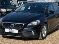 Used Volvo V40 SE 2015 Blue Hatchback