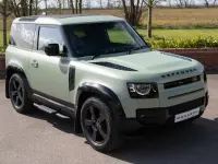 Usado Land Rover Defender 75th Limited Edition 2023 Verde SUV