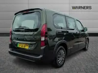 Used Peugeot e-Rifter Allure 98 kW (134 HP) 2025 Green MPV