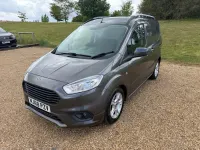 Używany Ford Transit Limited 100 KM (73 kW) 2018 Szary Van