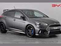 Usado Ford Focus RS 350 HP (257 kW) 2017 Cinzento Citadino