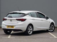 Used Vauxhall Astra SRi 2017 White Hatchback