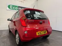 Used Kia Picanto 85 HP (62 kW) 2014 Red Hatchback