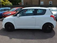 Begagnad Suzuki Swift SZ3 92 HK (67 kW) 2010 Vit Halvkombi