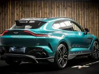 Used Aston Martin DBX 2023 Green SUV