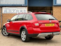 Used Skoda Octavia Scout 4x4 184 HP (135 kW) 2014 Red Estate