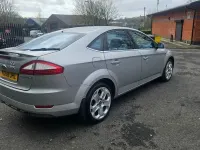 Usado Ford Mondeo Titanium 143 CV (105 kW) 2008 Plateado Utilitario