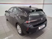 Used Vauxhall Astra Design Edition 130 HP (95 kW) 2022 Black Hatchback