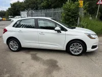 Used Citroën C4 VTR Sport 115 HP (84 kW) 2014 White Hatchback