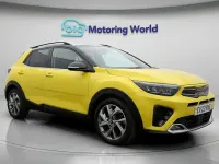 Used Kia Stonic GT-Line S 120 HP (88 kW) 2023 Yellow SUV