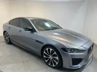 Używany Jaguar XE R-Dynamic 250 KM (183 kW) 2021 Szary Sedan/Limuzyna
