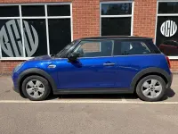 Used Mini Cooper Classic 134 HP (98 kW) 2019 Blue Hatchback