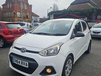 Used Hyundai i10 67 HP (49 kW) 2015 White Hatchback