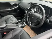 Used Volvo V40 Pro 152 HP (111 kW) 2018 Blue Hatchback
