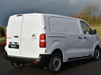 Used Citroën Dispatch 101 HP (74 kW) 2023 White MPV