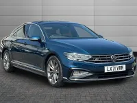 Used VW Passat R-line 150 HP (110 kW) 2021 Aquamarine blue Sedan
