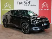 Usado Citroën e-C4 114 kW (156 HP) 2024 Preto Sedan