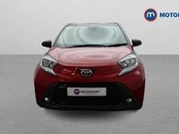 Used Toyota Aygo X 72 HP (52 kW) 2025 Red SUV