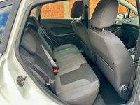 Used Ford Fiesta Zetec 82 HP (60 kW) 2013 White Hatchback