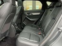 Used Jaguar F-Pace R-Dynamic 204 HP (150 kW) 2023 Metallic  firenze red SUV