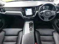 Used Volvo V60 CC Pro 197 HP (144 kW) 2021 Blue Estate
