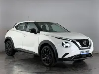 Używany Nissan Juke Acenta 114 KM (83 kW) 2023 Biały SUV