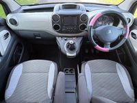 Used Peugeot Partner Tepee Outdoor 92 HP (67 kW) 2013 Blue MPV