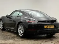 Used Porsche 718 Cayman 300 HP (220 kW) 2021 Black Coupe