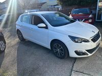 Used Peugeot 308 Allure 120 HP (88 kW) 2016 White Hatchback