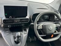 New Citroën Berlingo 101 HP (74 kW) 2025 Icy white MPV