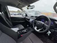 Used Toyota HiLux Active 150 HP (110 kW) 2020 White Pickup