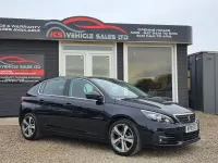Usado Peugeot 308 Allure 130 CV (95 kW) 2018 Azul Utilitario