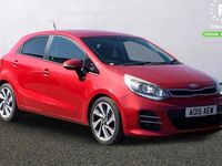 Begagnad Kia Rio 90 HK (66 kW) 2015 Röd Halvkombi