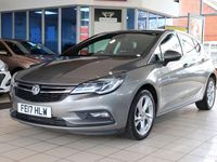 Used Vauxhall Astra SRi 150 HP (110 kW) 2017 Grey Hatchback