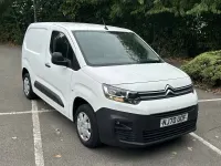 Used Citroën Berlingo Start 75 HP (55 kW) 2020 White MPV